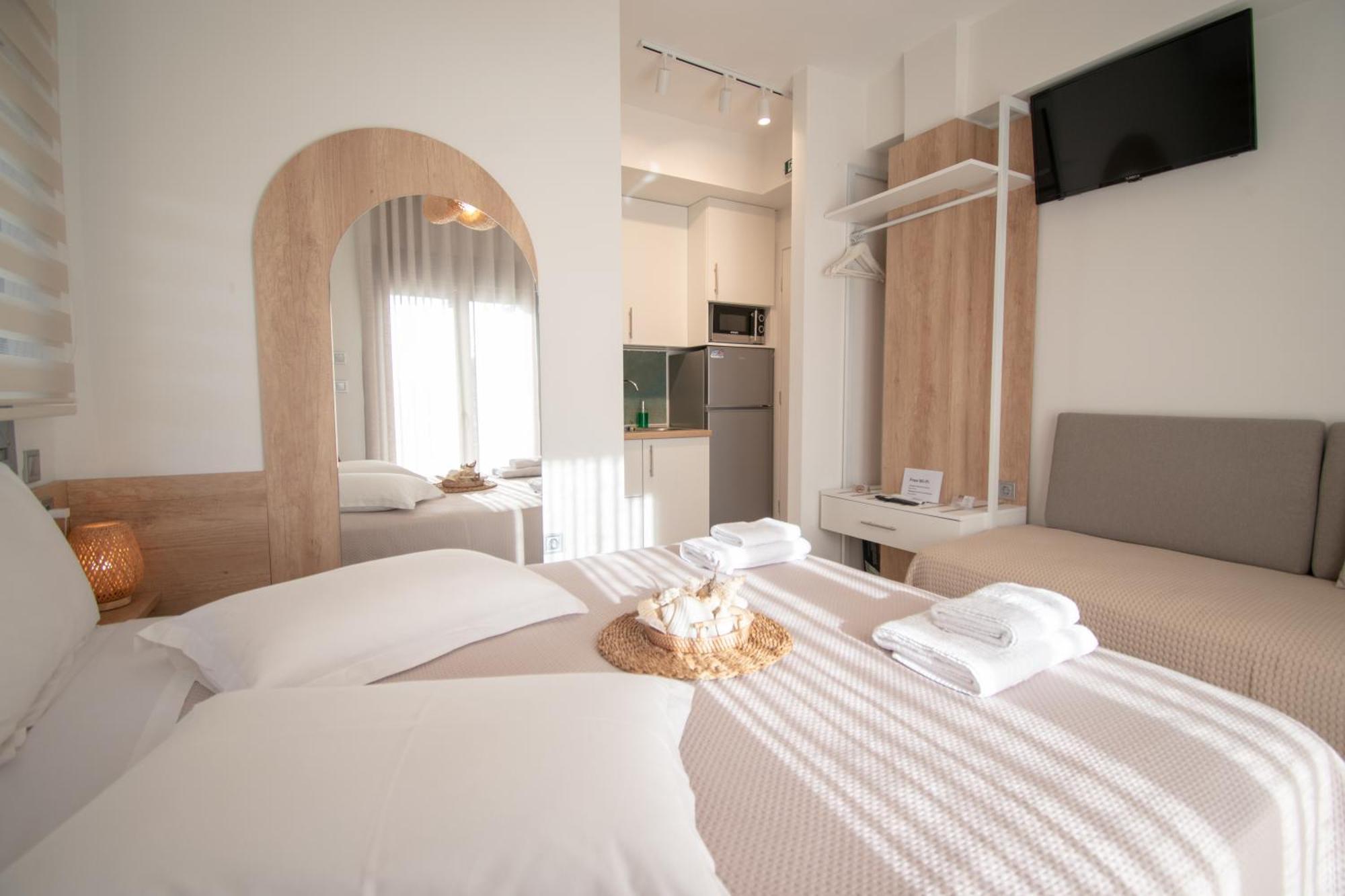 Magdalena Seaside Apartments Неа-Рода Екстер'єр фото