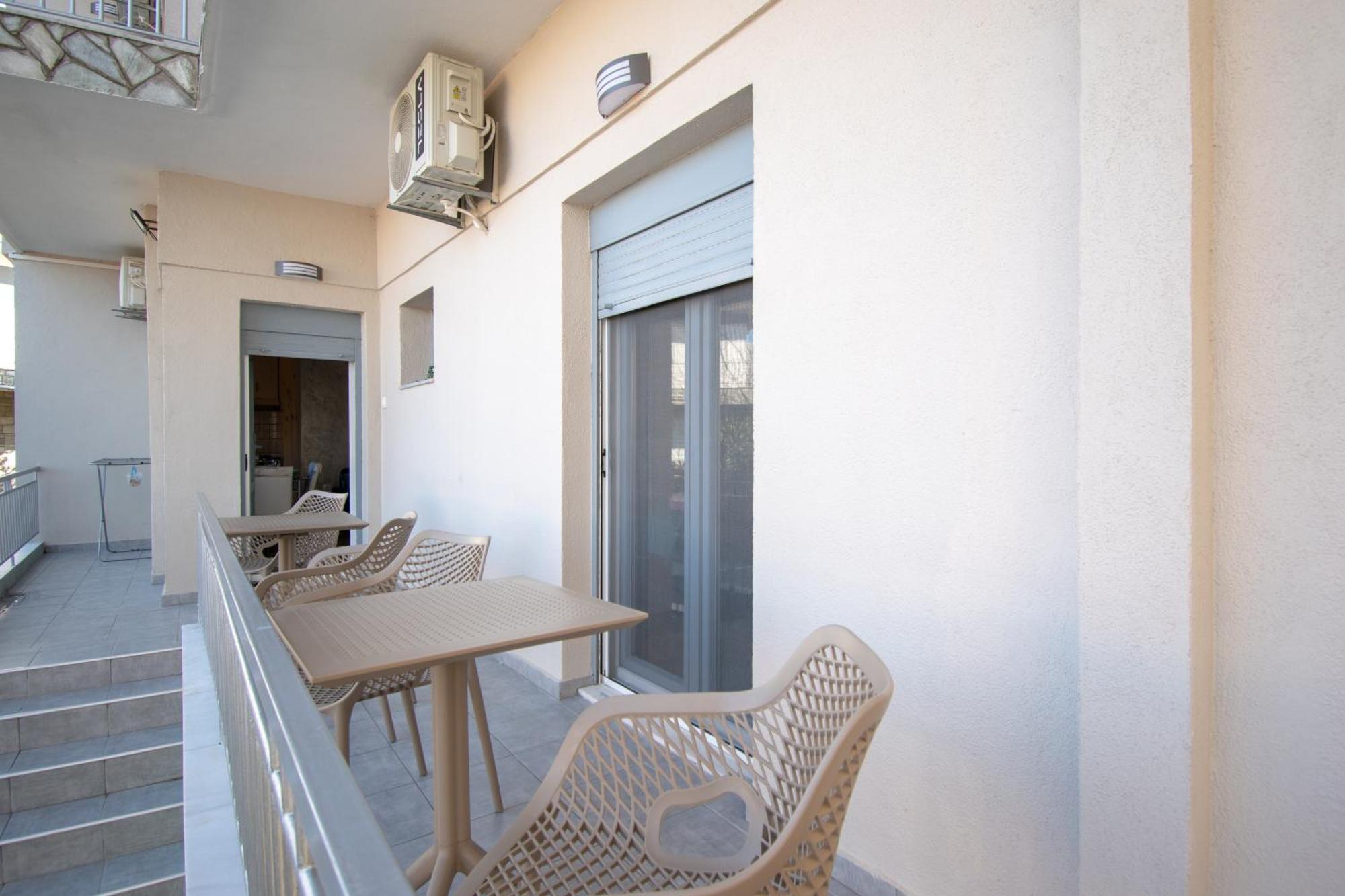 Magdalena Seaside Apartments Неа-Рода Екстер'єр фото