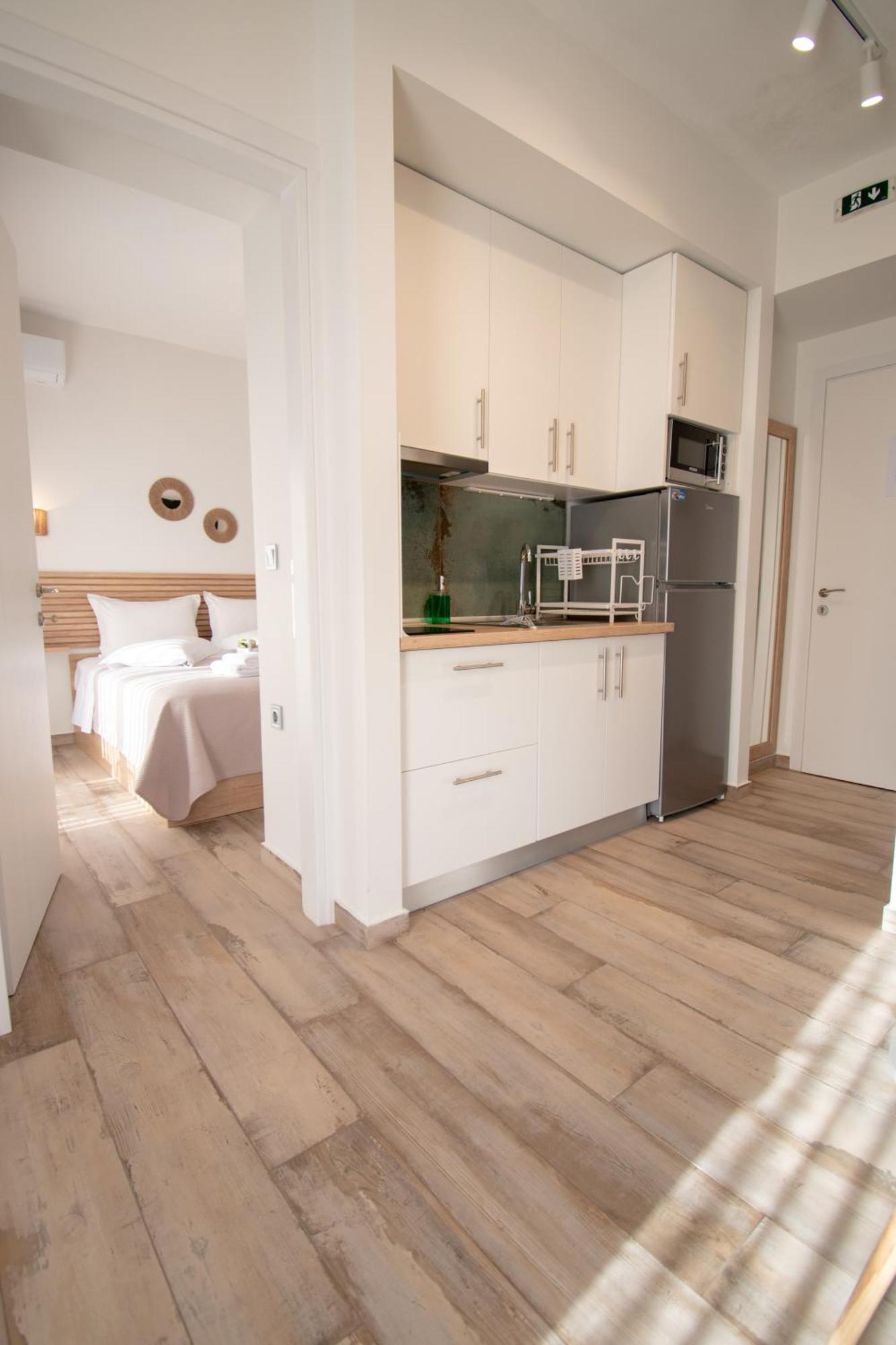 Magdalena Seaside Apartments Неа-Рода Екстер'єр фото